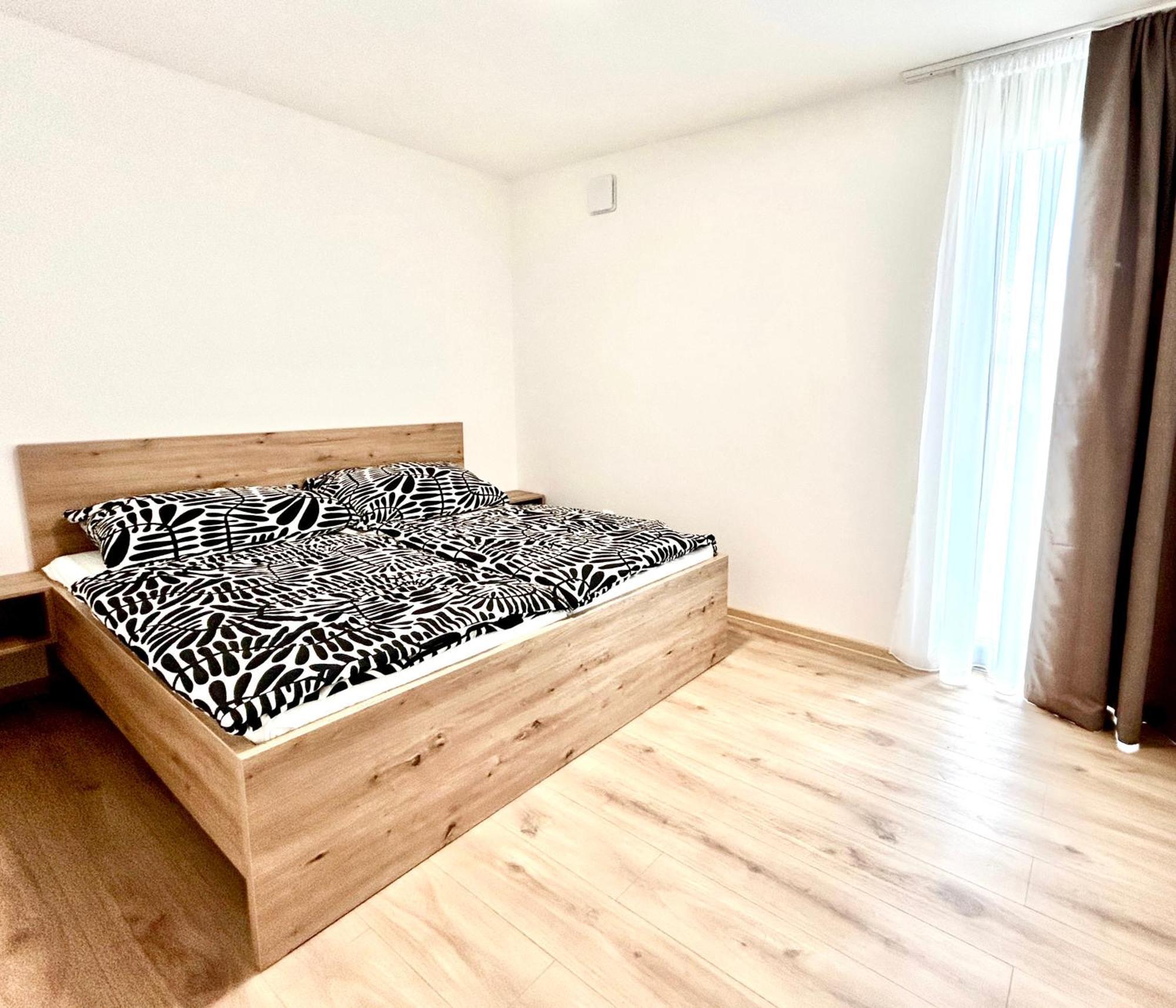 Urso Apartment Ліптовський Мікулаш Екстер'єр фото